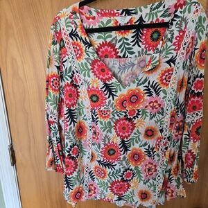 Crown & Ivy Multicolor Floral Blouse